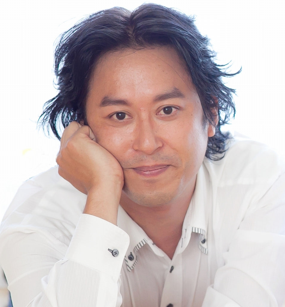 押川浩士 Hiroshi OSHIKAWA - Baritone