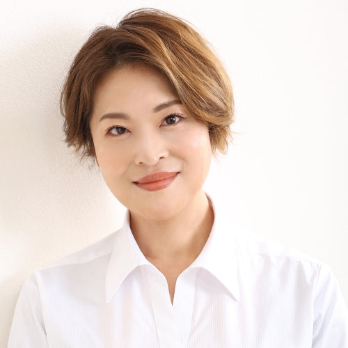 渡邊 史 Aya WATANABE Soprano オペラサロントナカイ
