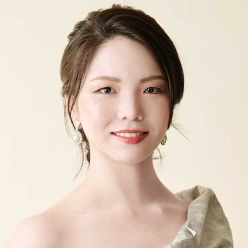 大城みなみ　Minami Oshiro - Mezzosoprano